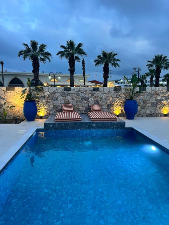 Cora May Central Villa With Private Pool 200M To The Beach Faliraki Eksteriør billede