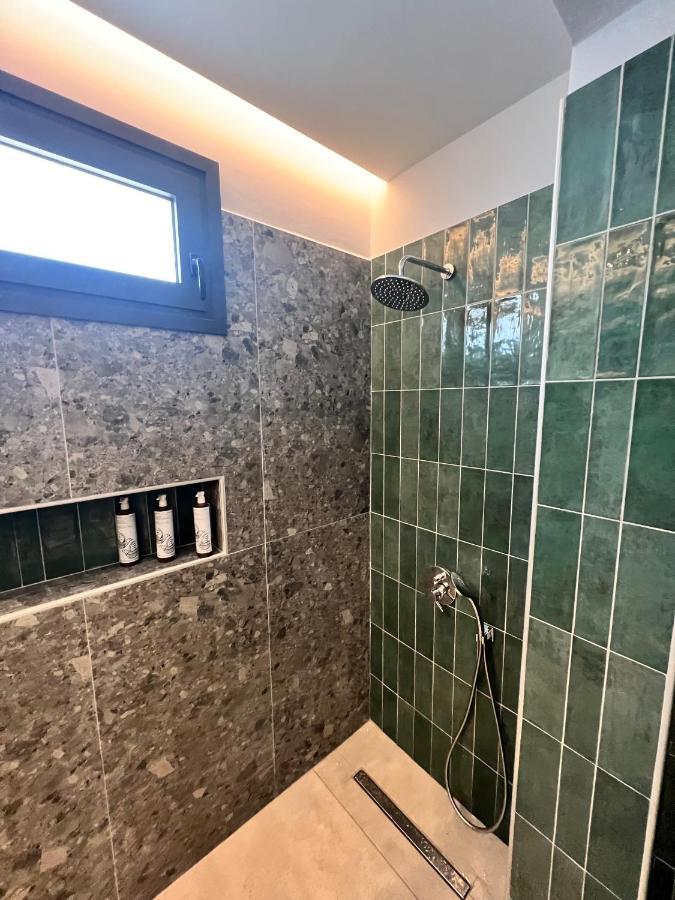 Cora May Central Villa With Private Pool 200M To The Beach Faliraki Eksteriør billede
