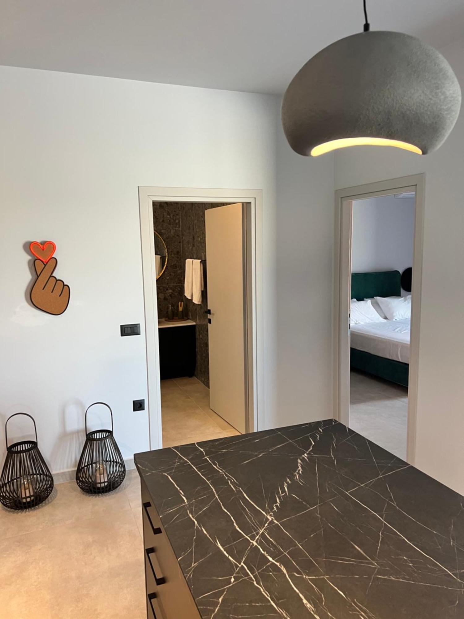Cora May Central Villa With Private Pool 200M To The Beach Faliraki Eksteriør billede